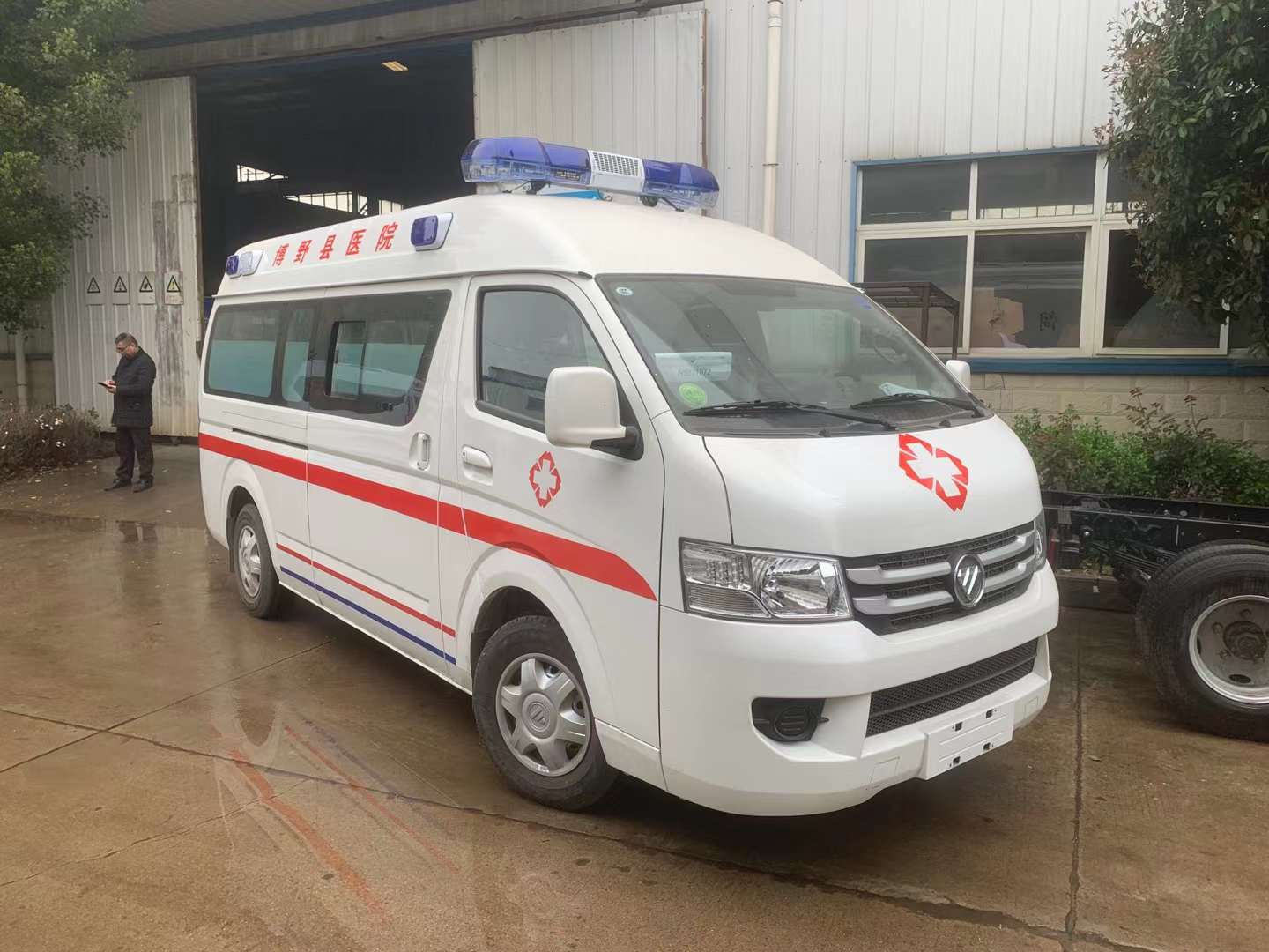 福田G7运输型负压救护车